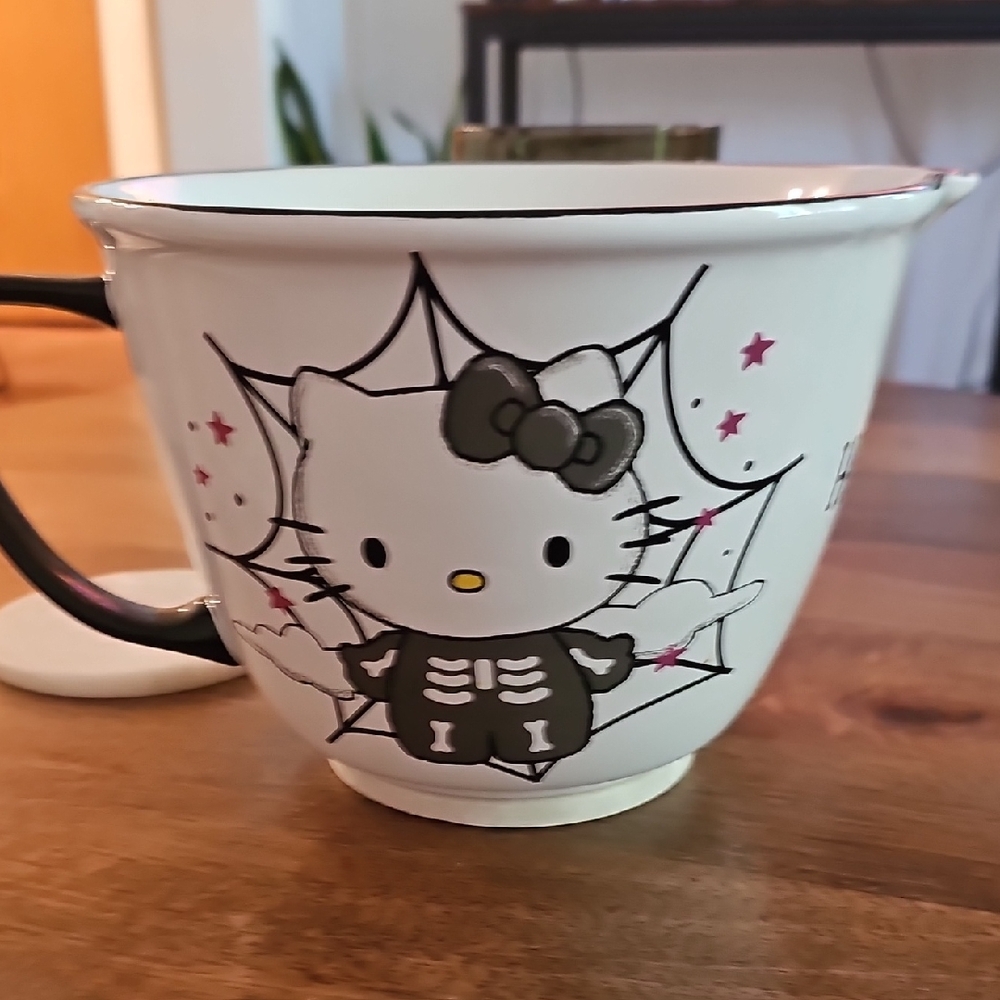 Hello Kitty Mixing Bowl